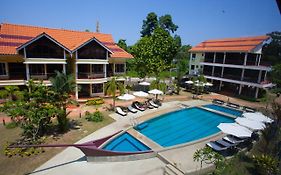 Anjungan Beach Resort